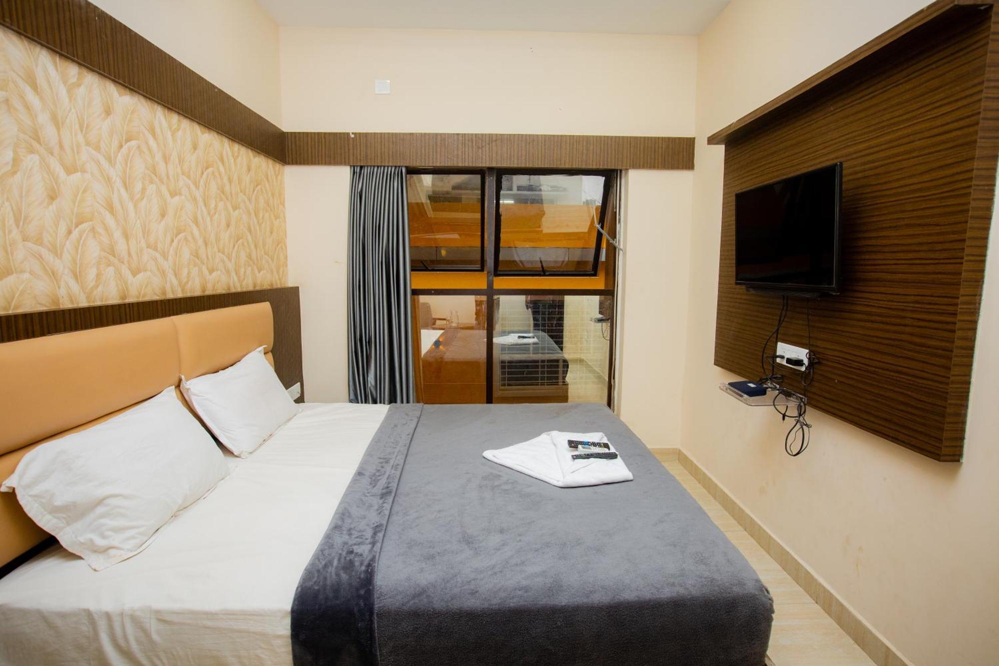 The Park Avenue Hotel - Business Class Hotel Near Central Railway Station Chennai Periyamet Exterior photo