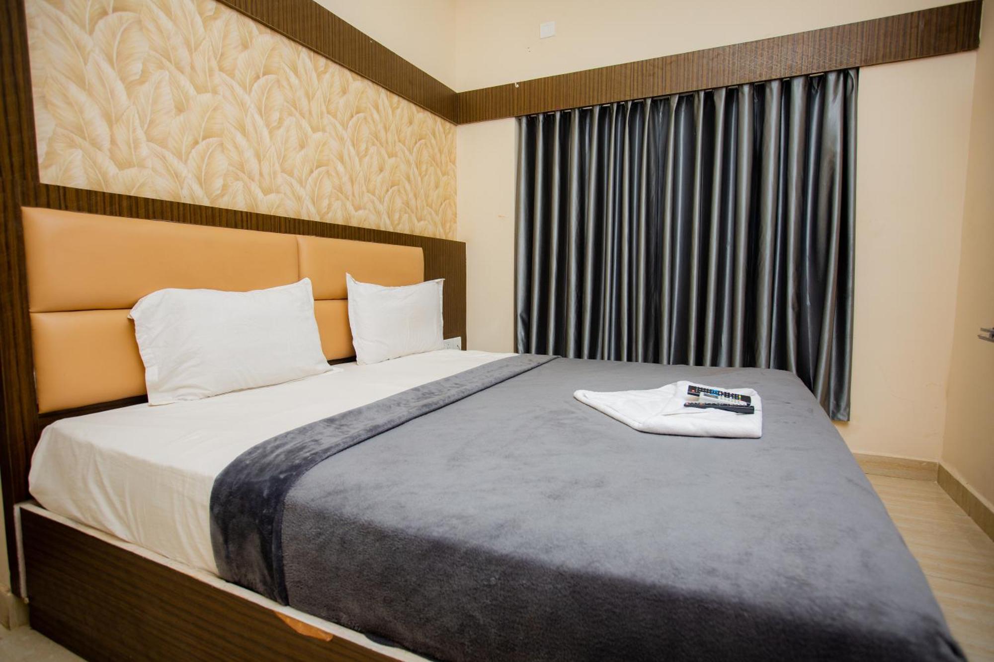 The Park Avenue Hotel - Business Class Hotel Near Central Railway Station Chennai Periyamet Exterior photo