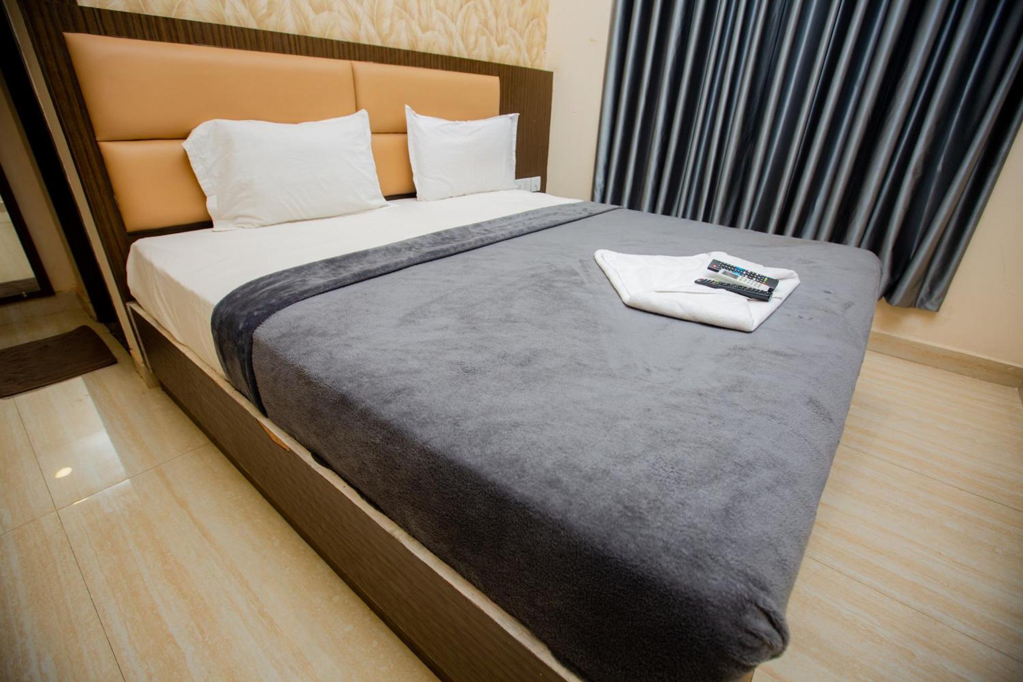 The Park Avenue Hotel - Business Class Hotel Near Central Railway Station Chennai Periyamet Exterior photo